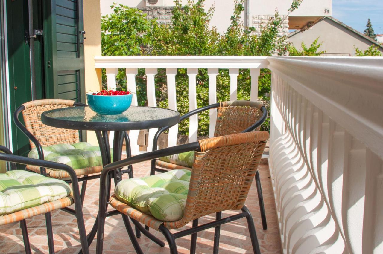 Apartments Martina Vodice Exterior foto